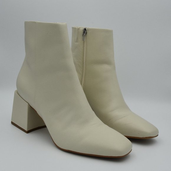 Dolce Vita Shoes - Dolce Vita Imogen H2O Fashion Boot / Booties, Ivory, Size 9.5